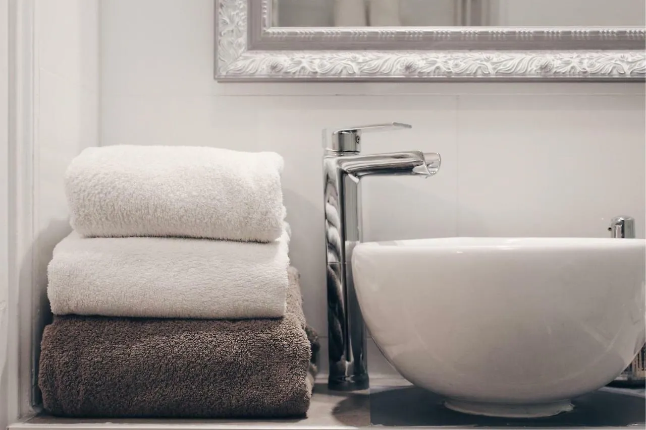 Ternes Cozy Apartment *